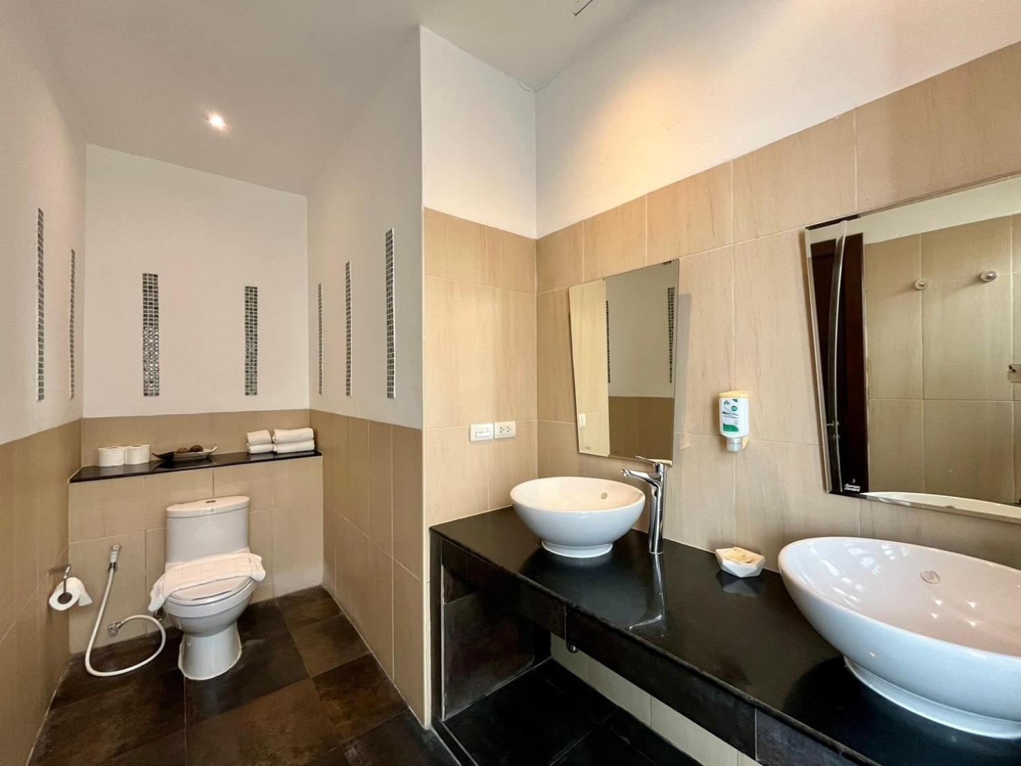 Baan Eng Fah Villa Ban Ko Kwang Exteriör bild
